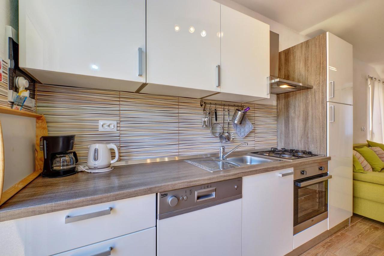 Apartment Tena Veli Losinj Luaran gambar