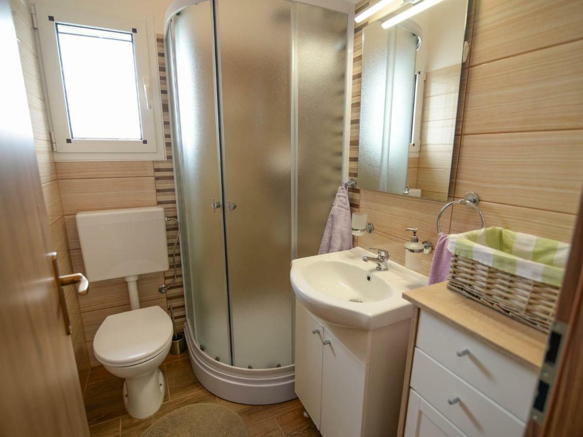 Apartment Tena Veli Losinj Luaran gambar